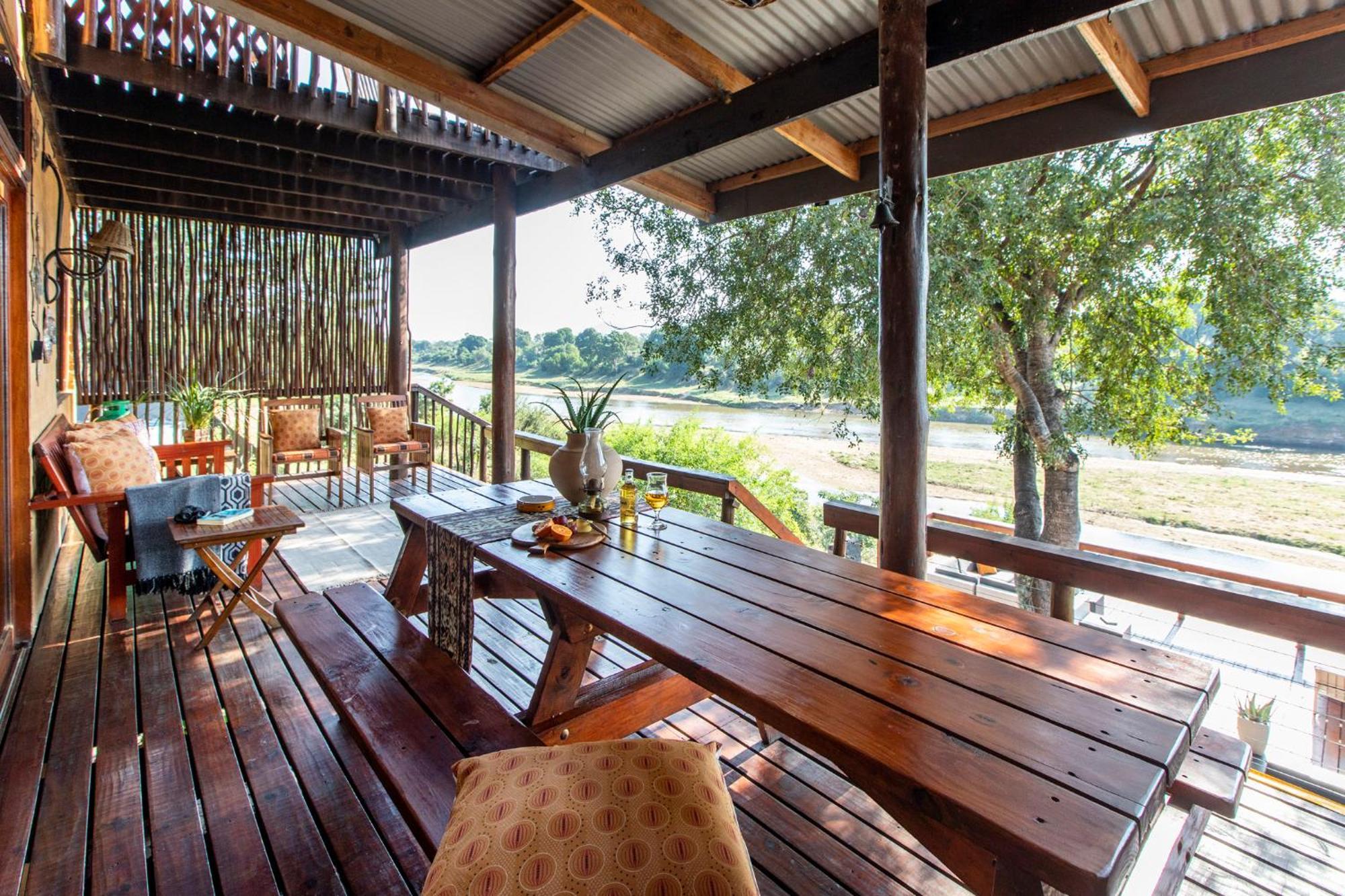 Hotel Hennie's Rest Malalane Exterior foto